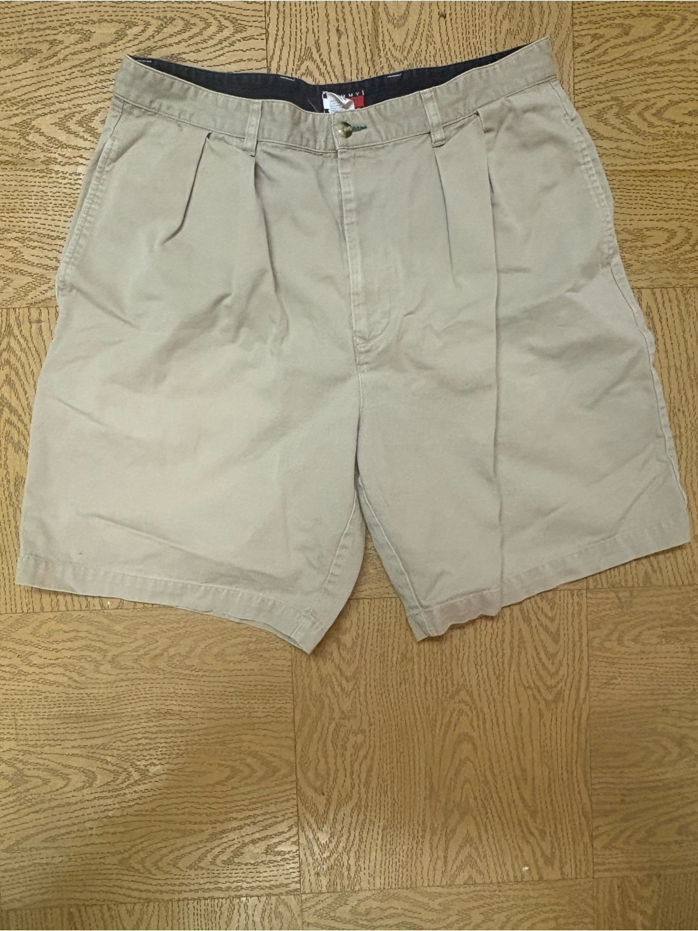Tommy Hilfiger Beige Flat Front Pleated Men's Shorts